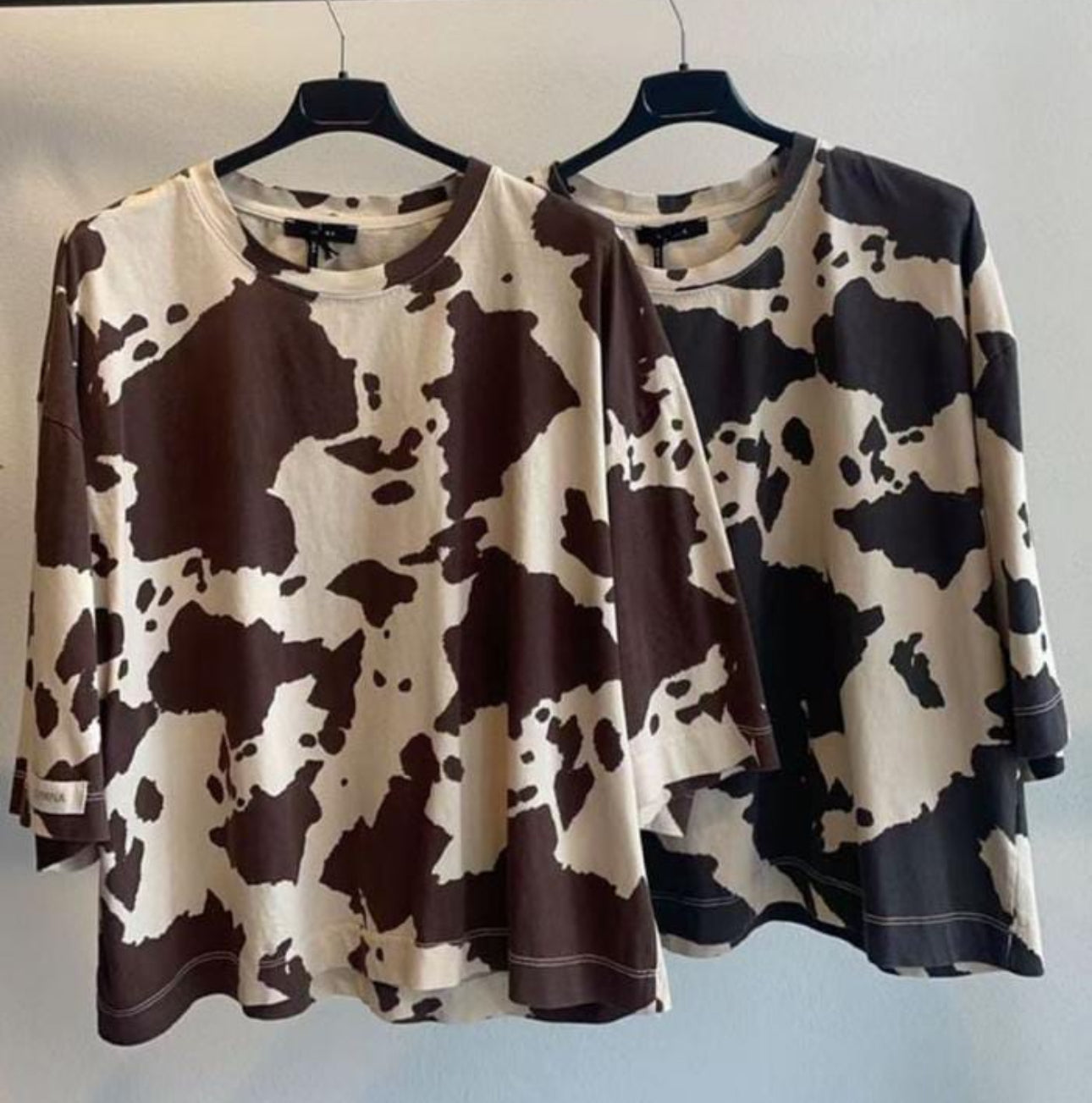 T-SHIRT "COW PRINT" LUMINA