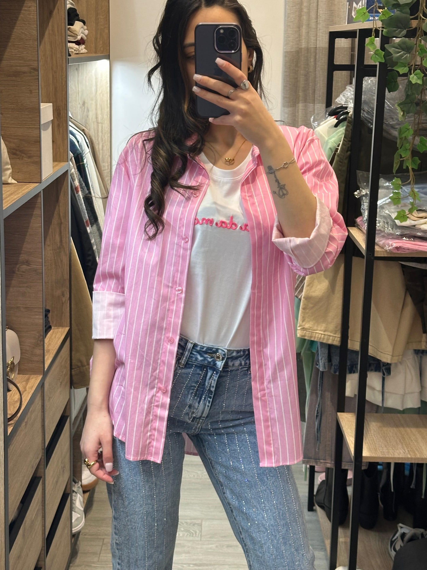 T-SHIRT LUMINA CON SCRITTA RICAMATA